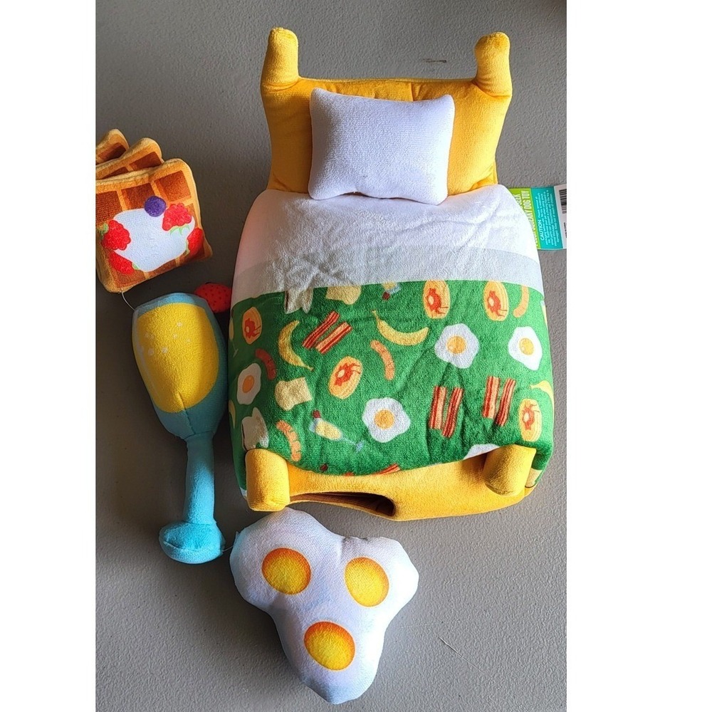 Frisco Brunch Breakfast in Bed Hide and Seek Plush Squeaky Dog Toy Set NEW